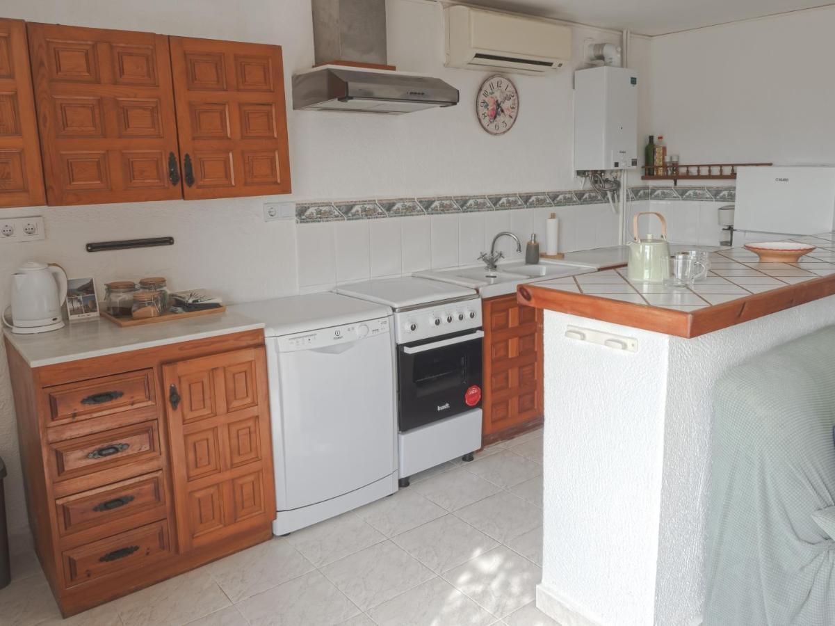 Authentic Groundfloor Apartment In Beautiful Villa, Jávea Buitenkant foto