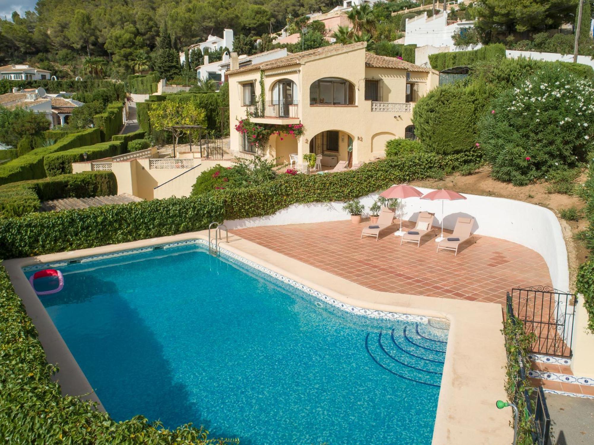 Authentic Groundfloor Apartment In Beautiful Villa, Jávea Buitenkant foto